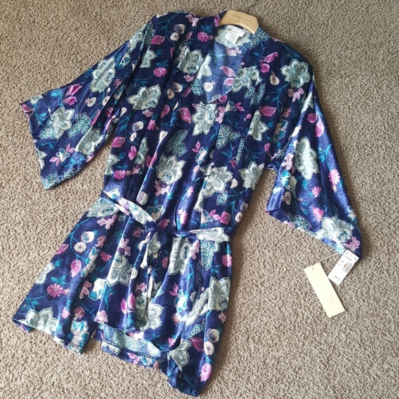 CaliforniaDynasty2pcRobeSet - Picture 3 of 8